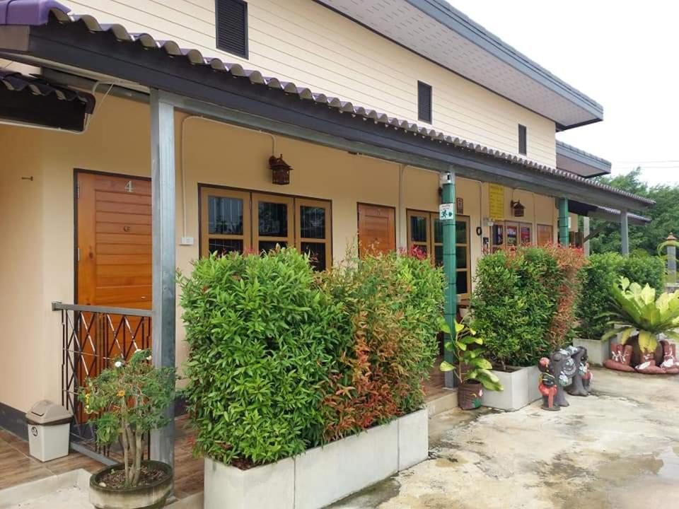 Yotin Guest House Trat Exterior foto